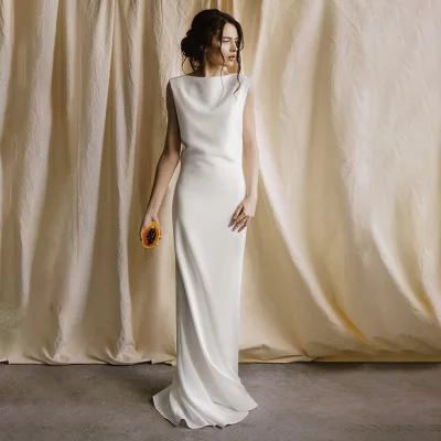 

Light Wedding Dress Satin Simple Travel Photography Slim 2022 New Bride Backless Sexy Little Tuxedo Wedding Dresses for Women