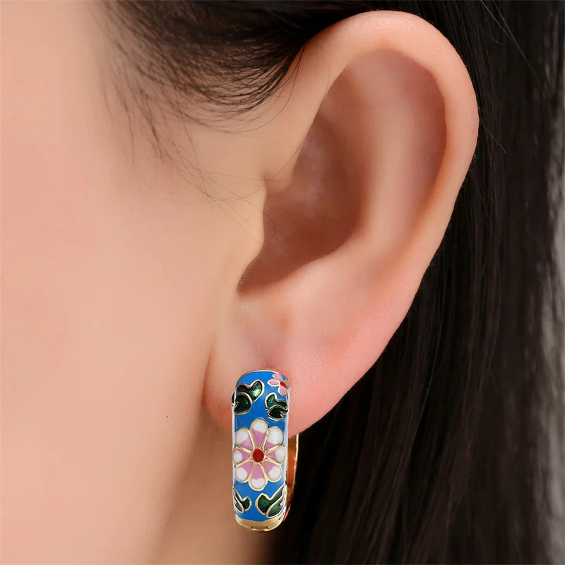 

Vintage Enamel Flower Small Hoop Earrings Trendy Geometric Statement Round Circle Huggie Earring Fashion Jewelry Brincos