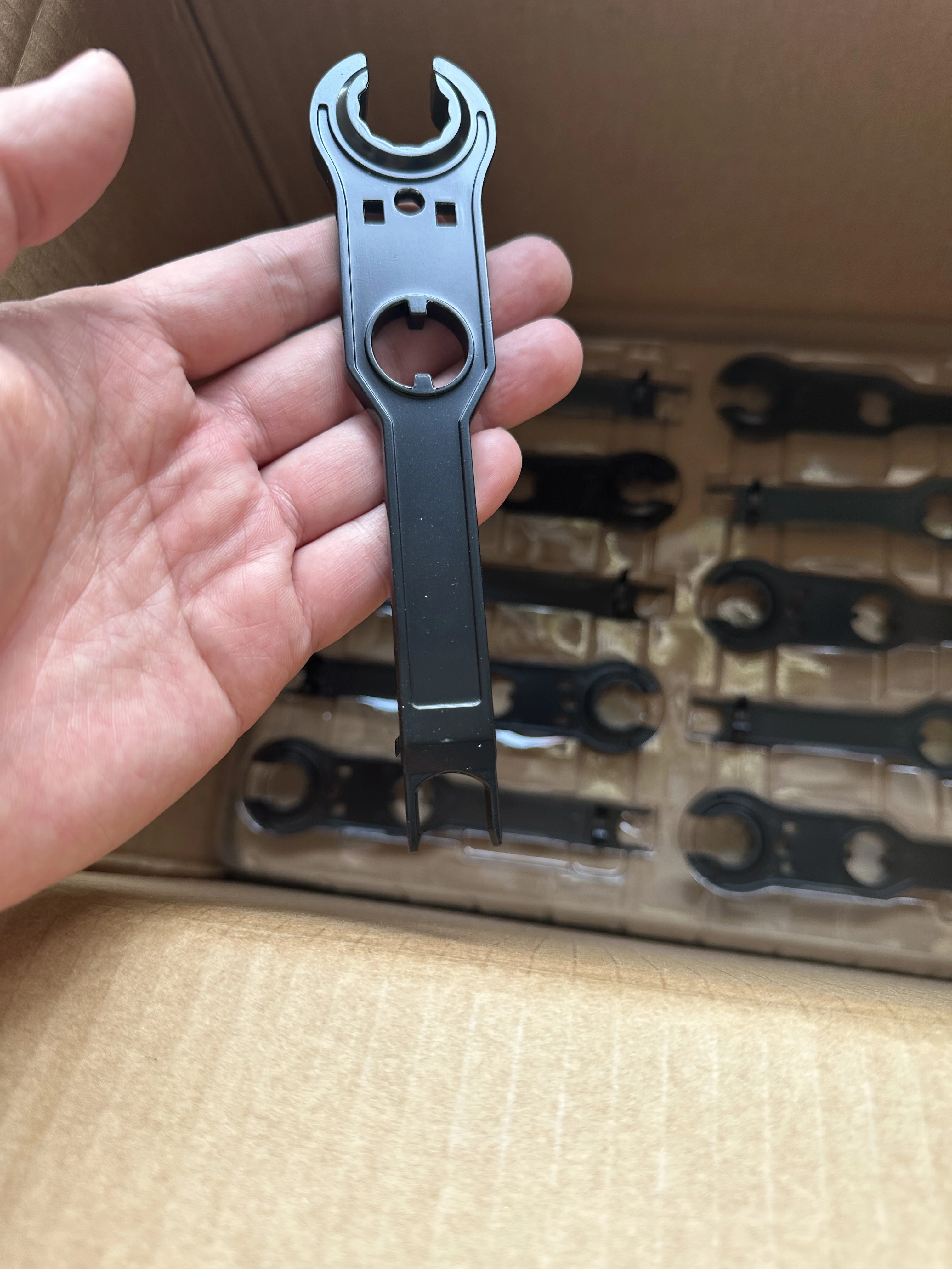 Подходит для инверторного ключа снятия разъема Huawei MC4 металлический материал