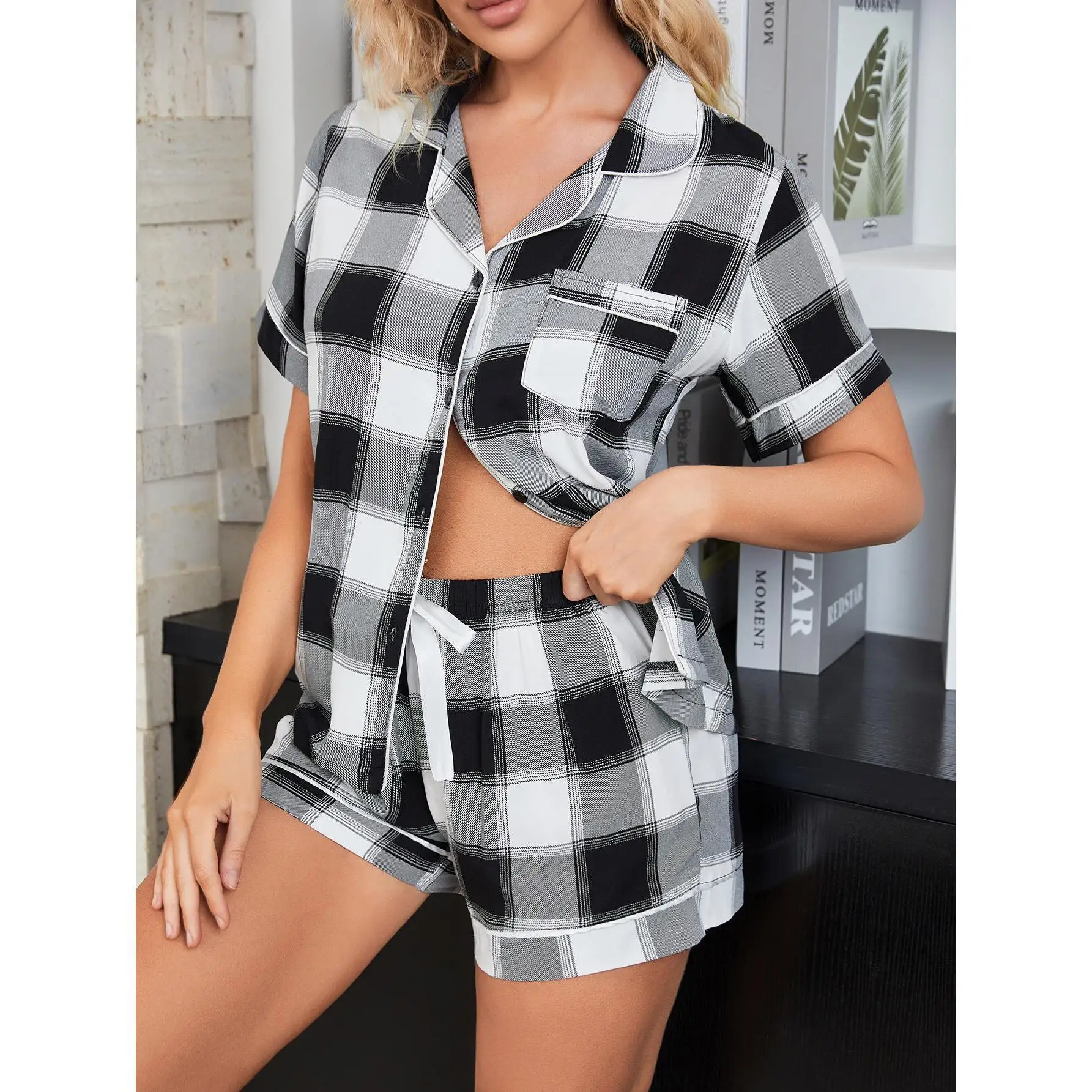 Women's Pajamas Spring and Summer Short-sleeved Shorts Plaid Cardigan Home Service Suit Nighty for Ladies