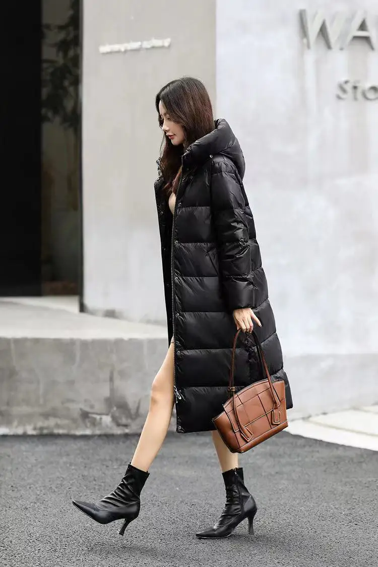 Ladies Long Warm Thick Down Coat Hooded Jacket Vintage Women 2021 Oversize Luxury Waterproof Jackets Female Outerwear Clothing