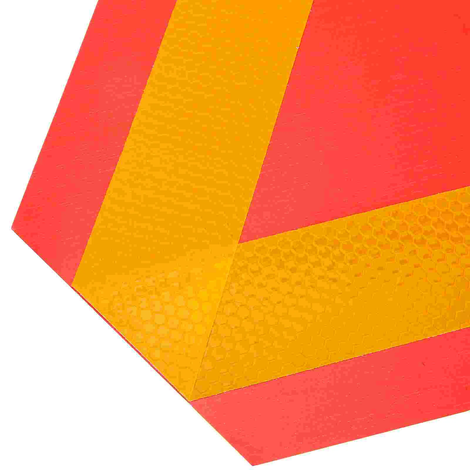 Рисунок 4 - треугольные отражатели для авт