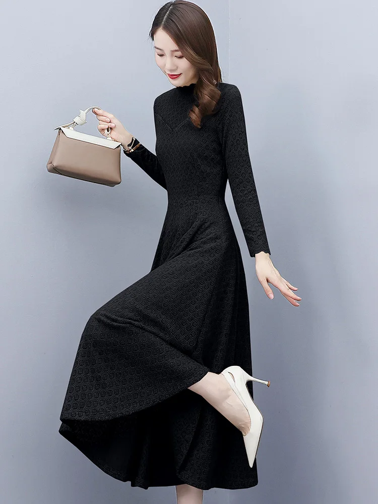 Черное кружевное утолщенное базовое платье на флисовой подкладке новинка 2024