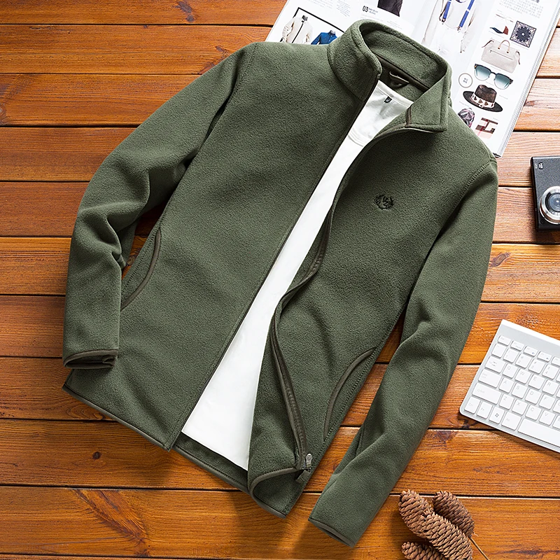 

New Fashion Man Fleece Tactical Softshell Varsity Jacket Outwear Thermal Sport Tourism Mountain Coats Couple Models