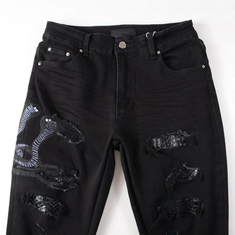 New Arrivals Steetwear Style Skinny Stretch Holes Black Embroidered Snake Patch Slim High Street Distressed Ripped Jeans
