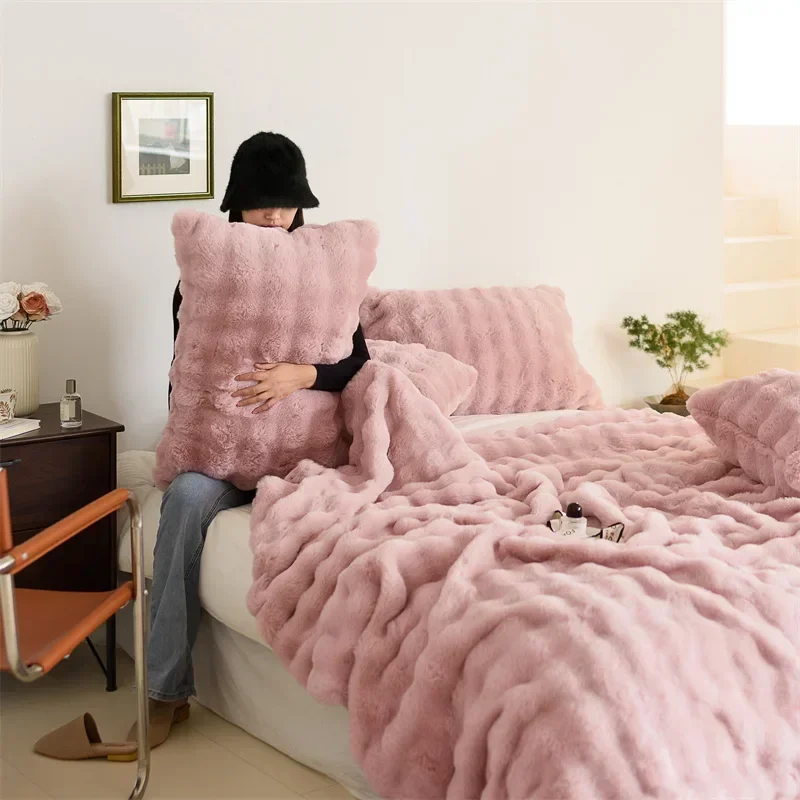 

Luxury Fluffy Soft Fur Blankets for Winter Thicker Milk Velvet Warm Double Bed Blankets Sofa Office Nap Comfortable Quilt Couple