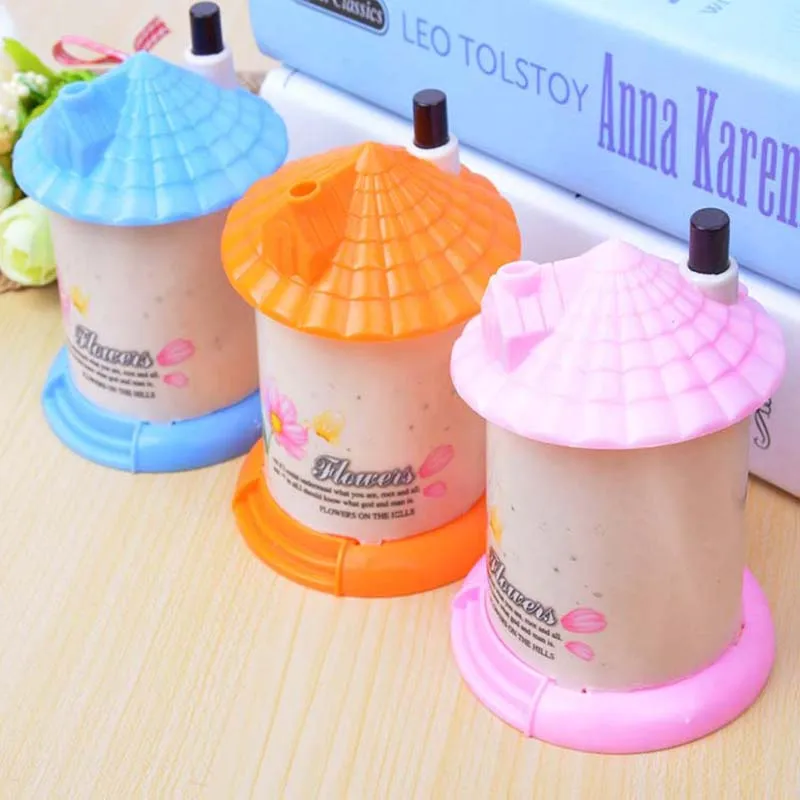 

Cute Automatic Toothpick Holder Creative House Shaped Toothpick Box Small Portable storage box for toothpick Table Decoration