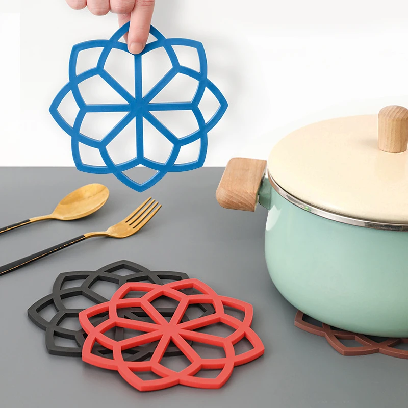

Household Tableware Insulation Mat Non-slip Tea Cup Pad Heat Resistant Silicone Bowl Pot Holder Table Mat Kitchen Accessories
