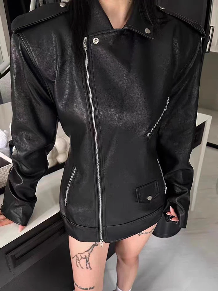 Рисунок 5 - Женский мотоциклетный блейзер из искусственной кожи