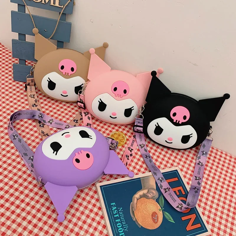 Фото MINISO Sanrio сумка Kawaii Kawaii Kuromi силиконовая сумка на плечо водостойкий кошелек для монет мультяшная кукла сумка через плечо для ребенка на день рождения №1