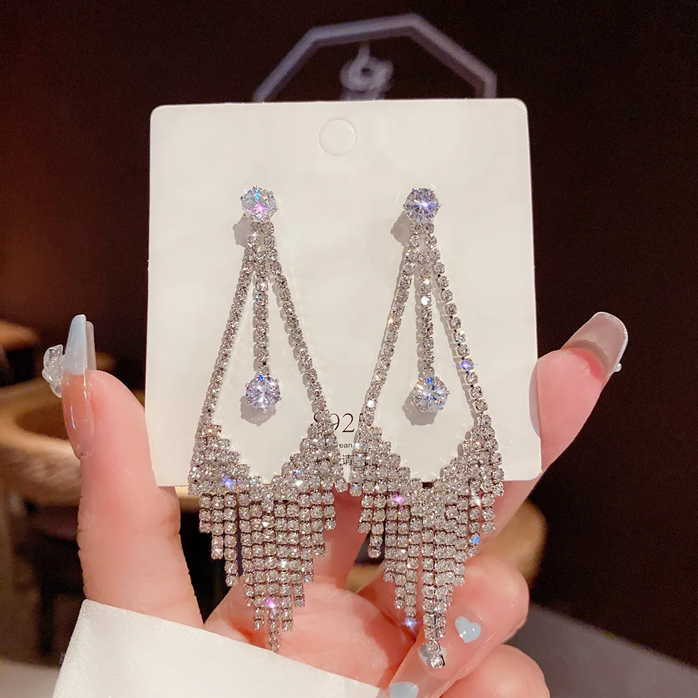 

S925 Silver Needle Hollow Rhombus Geometry Rhinestone Long Oblique Row Fringe Tall Tassel Earrings Women's Ear Studs Jewelry
