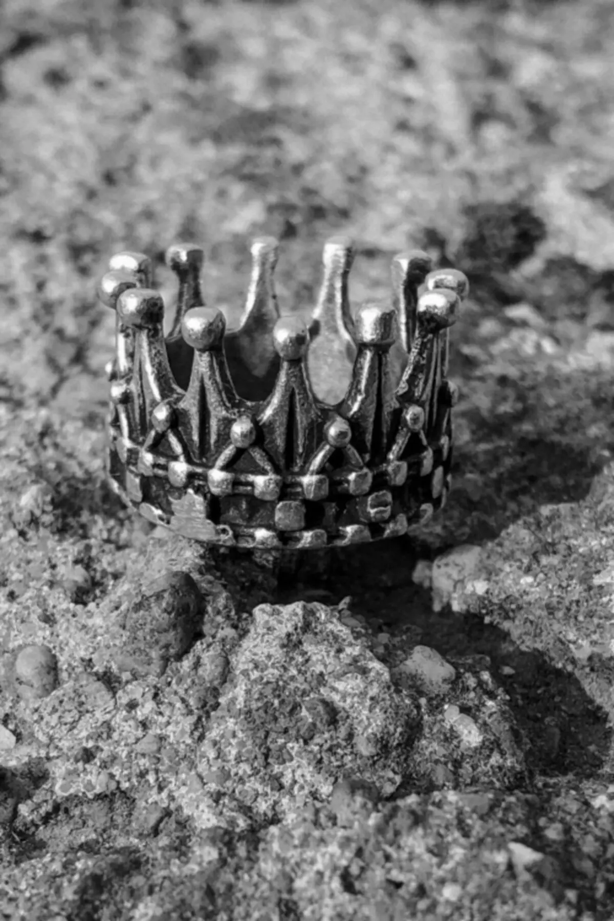 

New Fashion King's Crown Figured Adjustable Ring Unisex Men Women Archer Ring Biker Tumbled Jewelry Style Promise Engagement