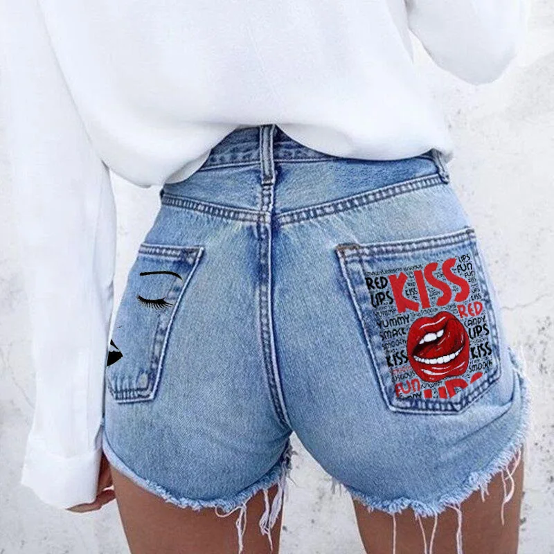Women's 2023 Summer New Spicy Girls Street Fashion INS American KISS Letter Personalized Print Perforated Tassel Denim Shorts