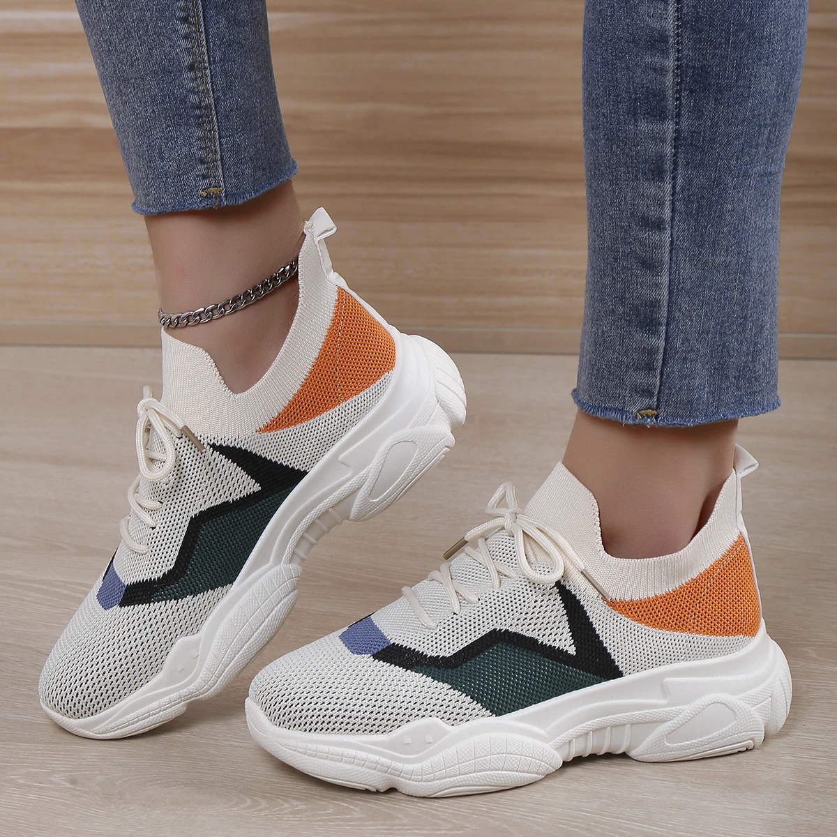 

2023 New Fashion Flying Weaving Shoes Casual Sports Large Size Sneakers Outdoors Running Shoes for Women