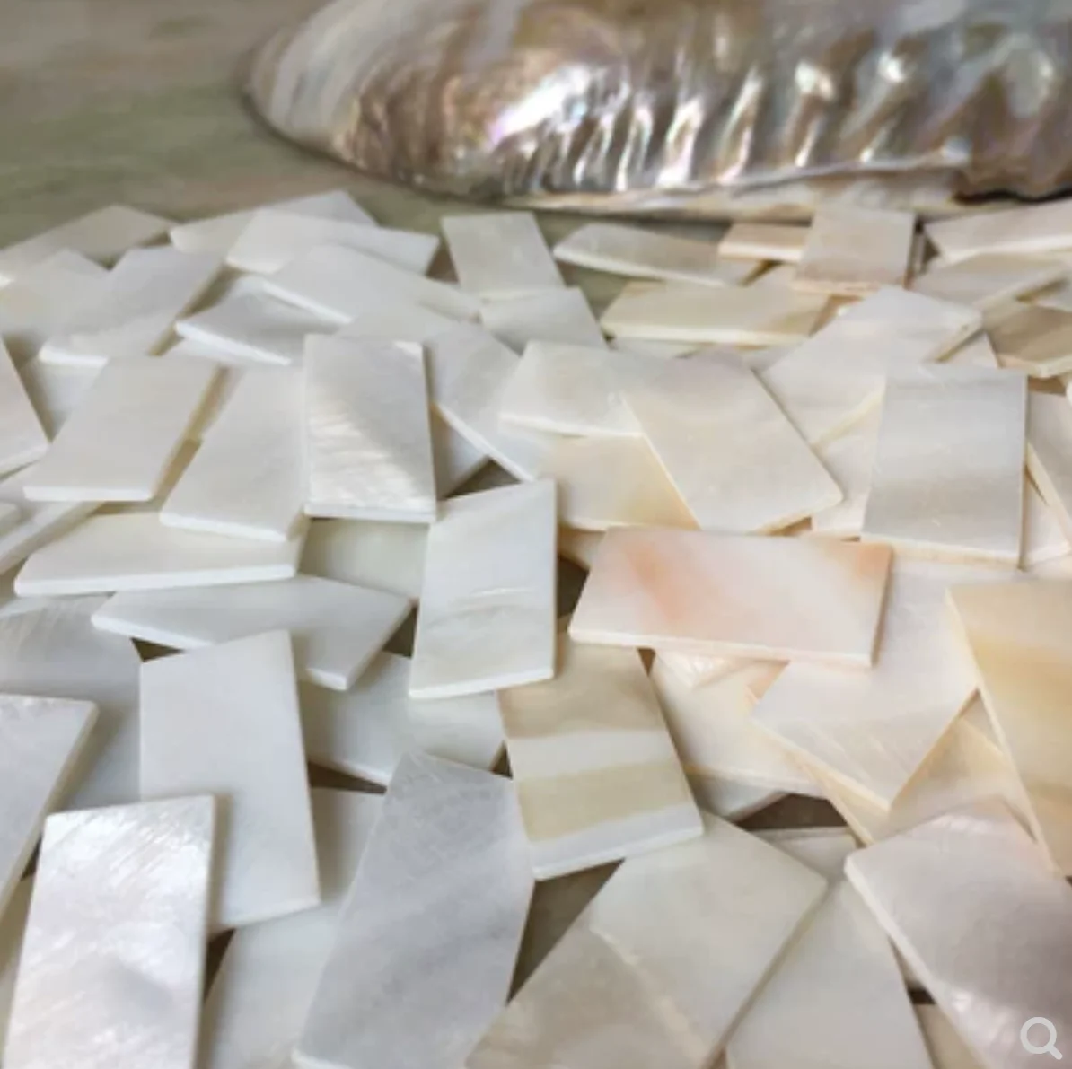 

10Pcs Length:30mm W:15mm T:2mm Freshwater shell slices Carving and inlaying decorative materials DIY