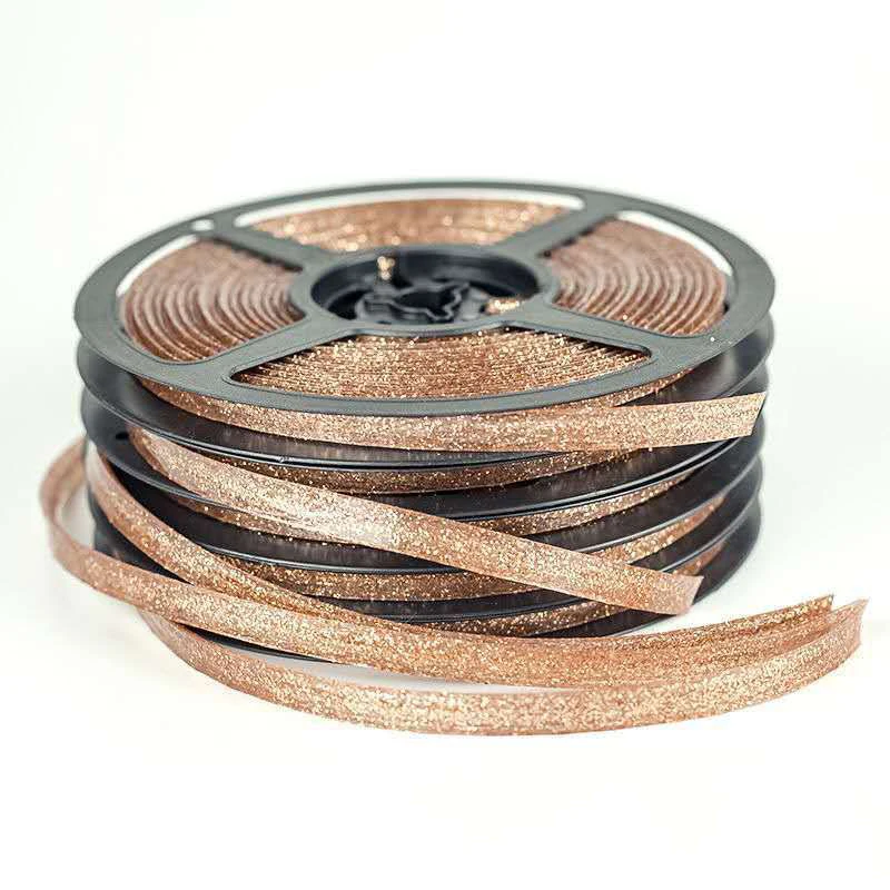 Пластиковая самоклеящаяся декоративная лента для отделки