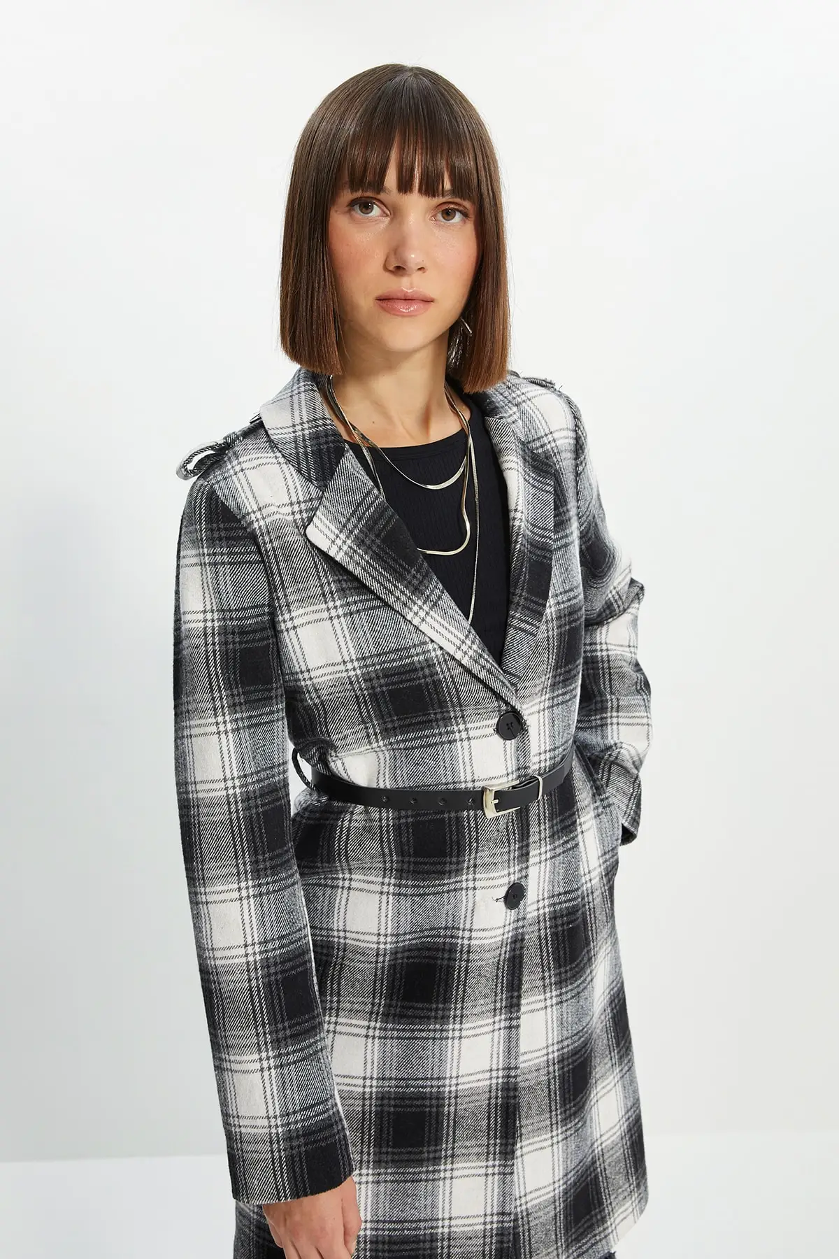 

Trendyol Arched Plaid Stamp Coat TWOAW22KB0148