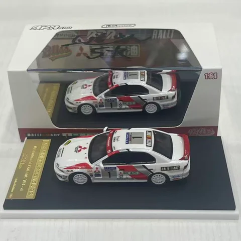 Миниатюрная модель Mitsubishi Galant Vr-4 1:64