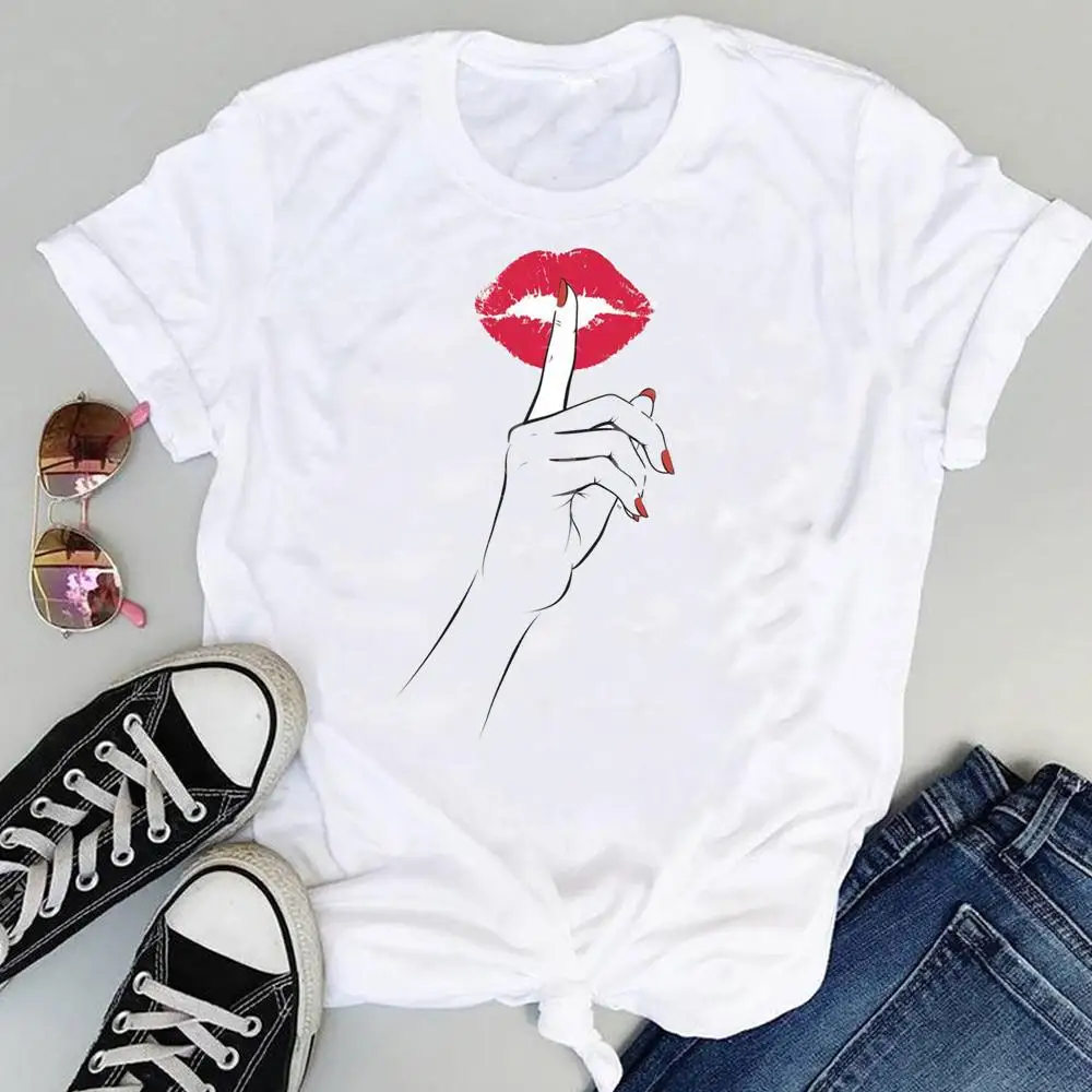

Women T Shirt boo Lips and Hand Print White and Black T-shirt Female Fashion Clothing Short Sleeve Harjauku Tee Tops Lady Tshirt