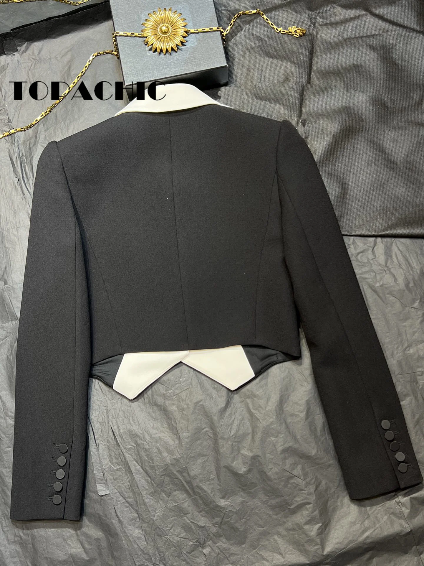 11.14 TOPACHIC Шикарный контрастный цветной блейзер с двойным воротником и лацканами