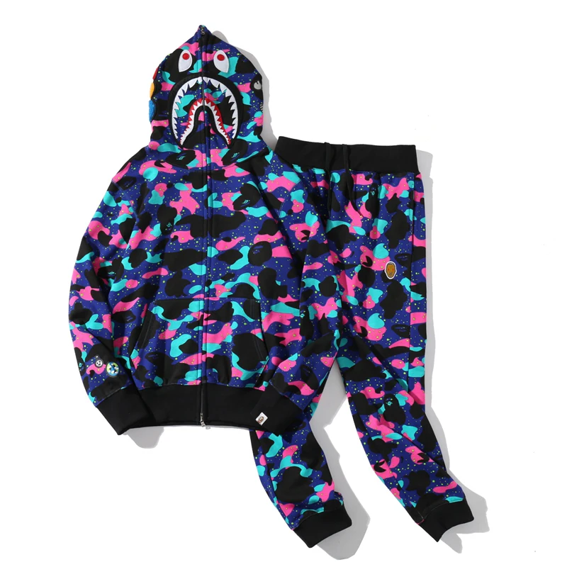 

2023 Fashion Camouflage Shark Head Men Hooded Sweatershirt Hip Hop Couple Streetwear Hooded sweater+Pants 2pcs Set Asian size