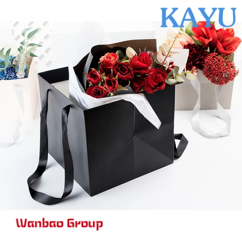 

Custom Waterproof Florist Gift Bouquet Wedding Gift Paper Packing Bag Handmade Flower paper Bags with handle