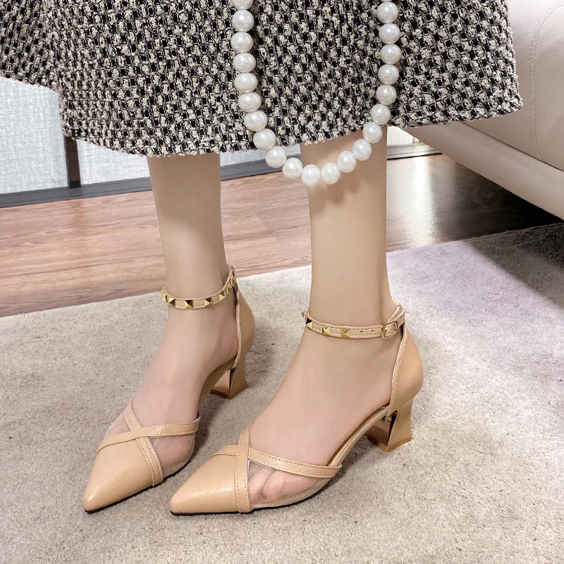 

Сандалии женские на низком каблуке, заостренный носок, ремешок с пряжкой, высокие Модные прозрачные удобные, из искусственной кожи, бежевые,...