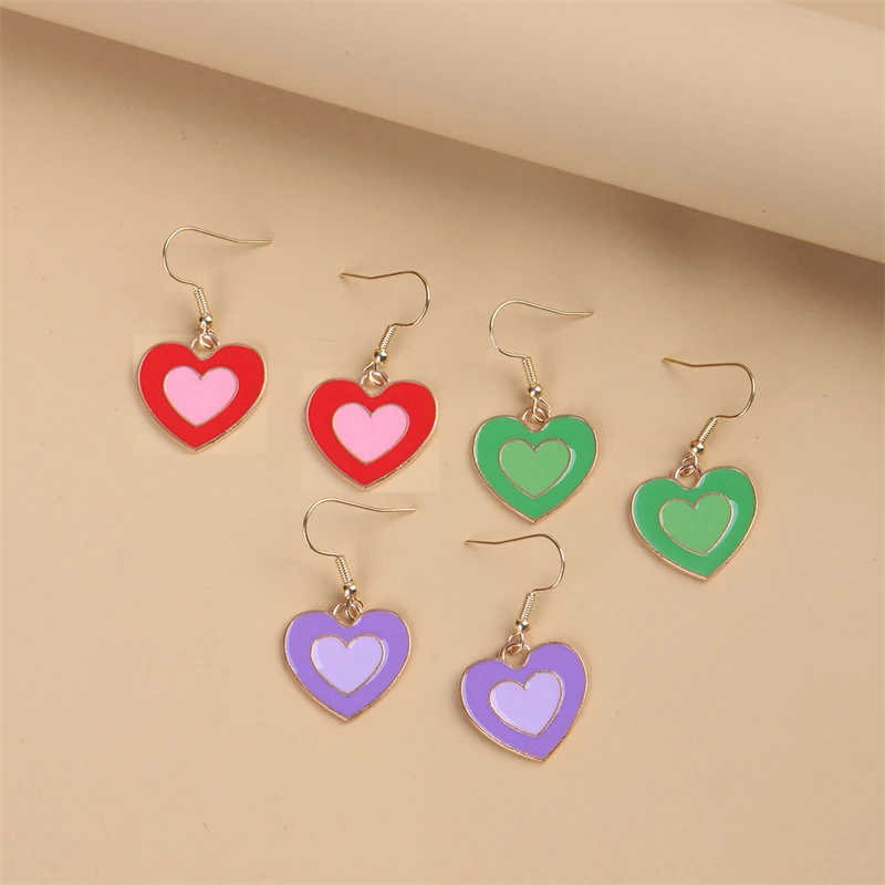 

Creative Heart Shaped Retro Fashion Earring Pendant Love Metal Drop Earrings Fashion Trend Design Ladies Earrings Jewelry Gift