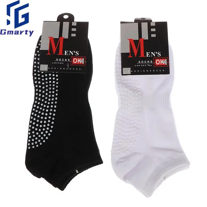 

Men Cotton Non-slip Yoga Socks with Grips Breathable Anti Skid Floor Socks for Pilates Gym Fitness Size 39-44