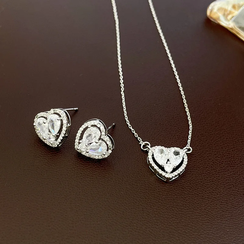 

Internet Celebrity Heart-Shaped Zircon Necklace South Korea All-Match Commute Clavicle Chain Necklace