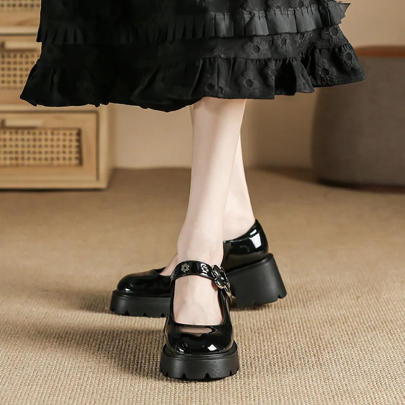 Mary Jane Shoes Women Japanese Lolita Platform Shoes White Round Toe Low Heel Vintage Pumps Buckle Strap College Student Shoes