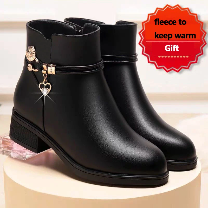 Black Boots Warm Plush Female Short Boots Winter Women Ankle Boots Beaded Crystal Zipper Woman Platform Shoes Lady Chelsea