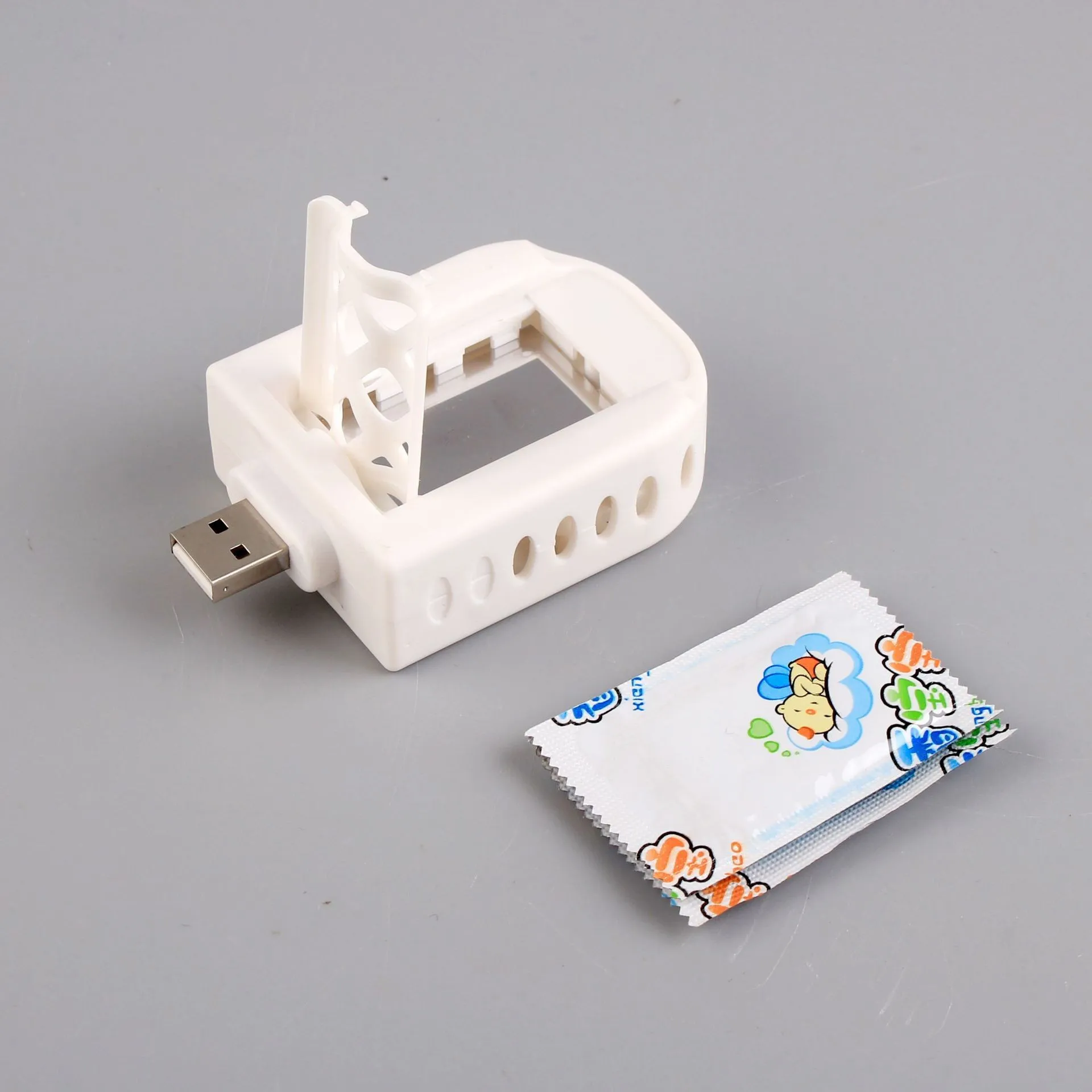 

USB репеллент от комаров FGHGF