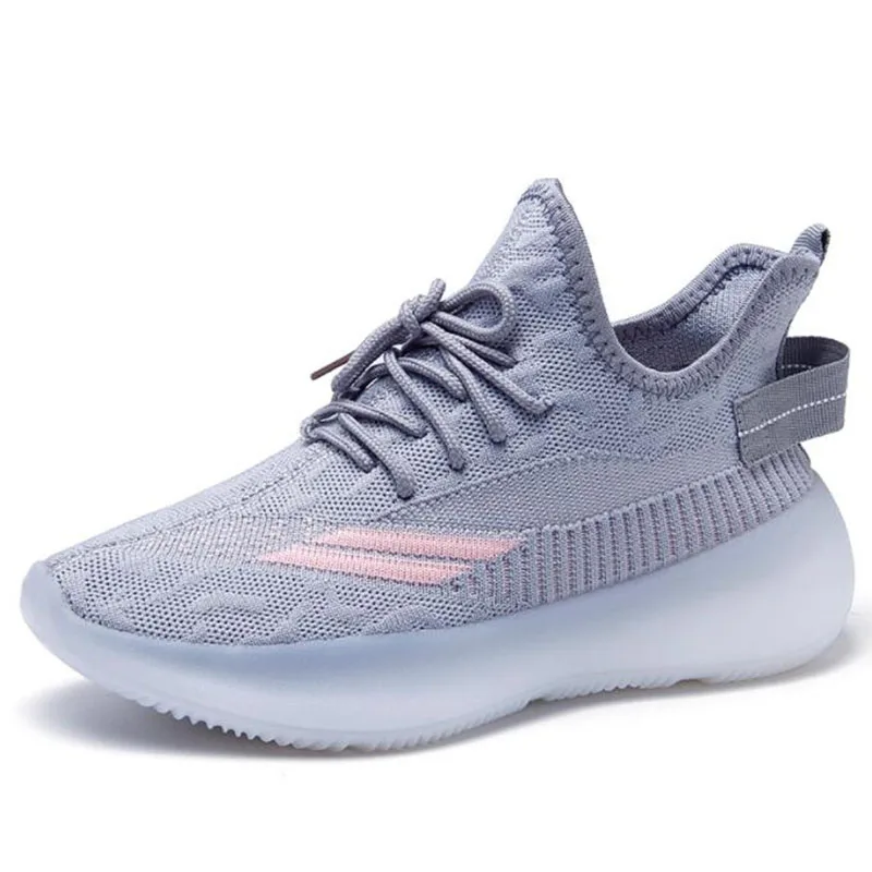 

2022 latest Women Sneakers Summer Mesh Breathable Light Street Couple Shoes Woman Casual Unisex jogging shoes Size 36-46
