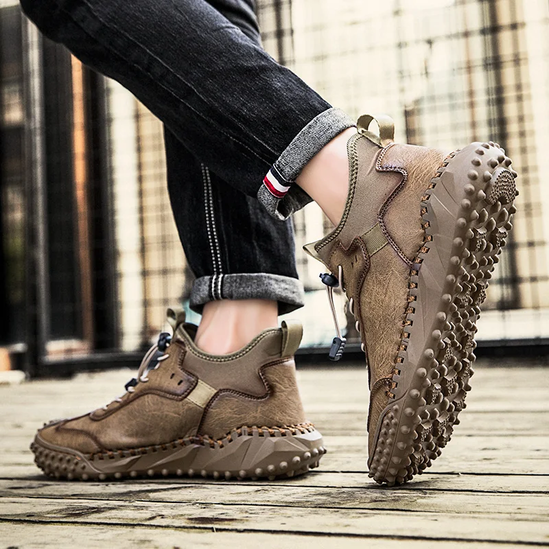 Autumn Golf Shoes Outdoor Fitness Golf Sneakers Nailless Comfortable Track and Field Grass Golf Shoes Large Size 38-46