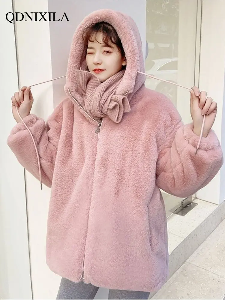 Winter Coat for Women Faux Fur Coat New Style Rabbit Like Fur Short Style Young Fashion Thickened Wool Coat Women Winter Jacket