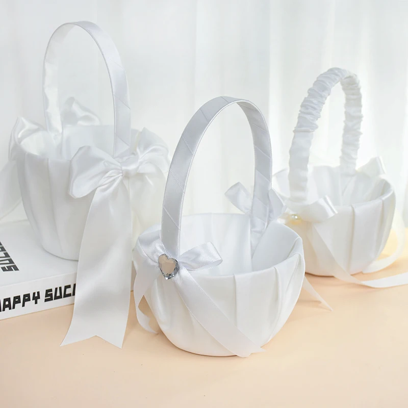 

Wedding Flower Basket White Silk Flower Girl Basket Bridal Shower Portable Flower Petal Basket Wedding Ceremony Party Decoration