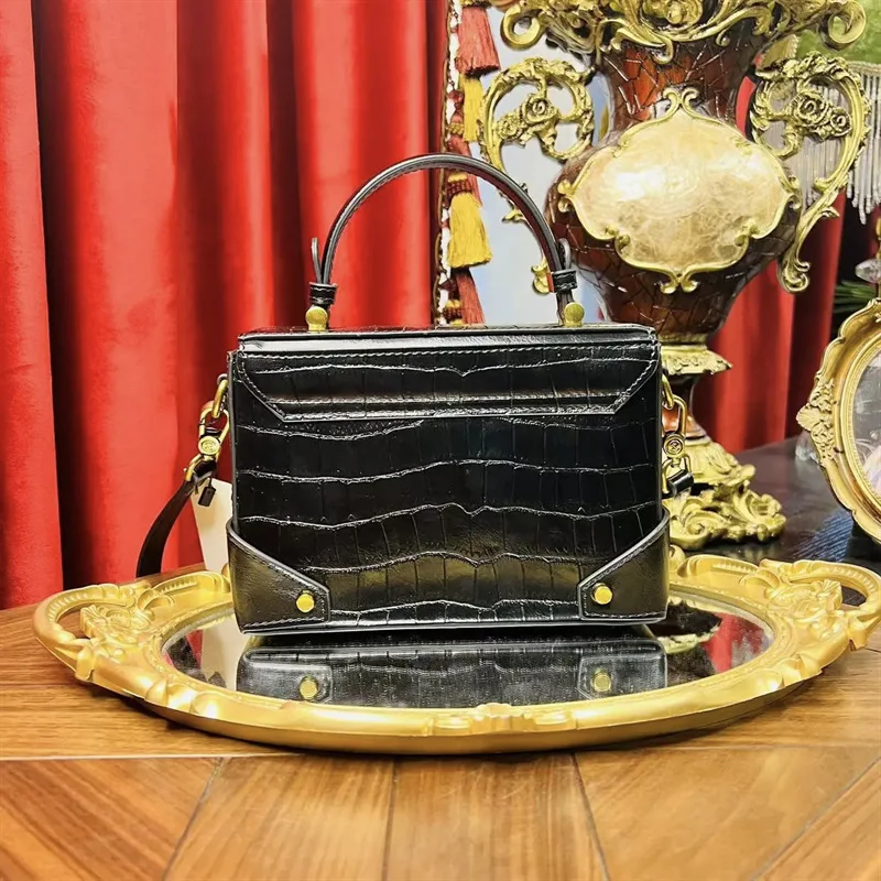 Luxurious Stone Lock Square Box Handbag Leather Women's Bag 2023 New High Quality Purse One-Shoulder Satchels Sac