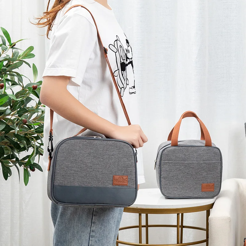 Рисунок 2 - Портативная изолированная сумка для бенто