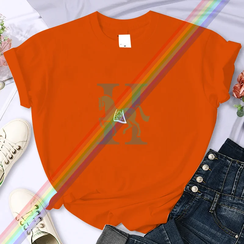 Женская футболка с принтом