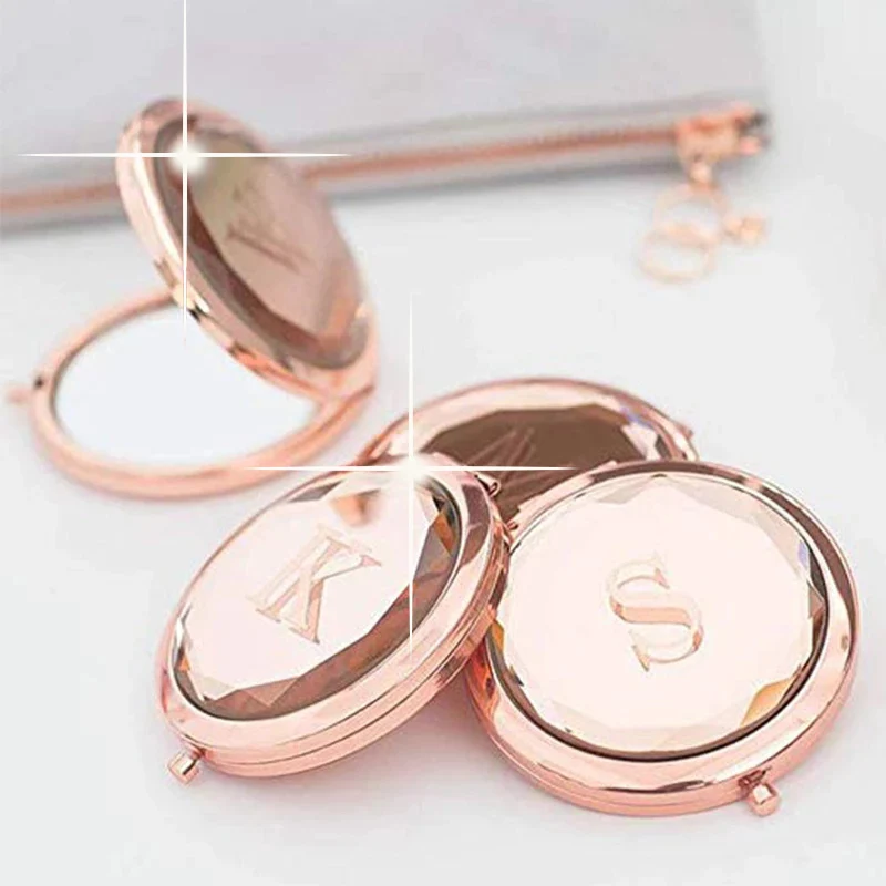 

Decorative mirrors Personalized Bride Compact pocket mirror for women Rose Gold Crystal Makeup Mirror Bridesmaid Wedding Gift