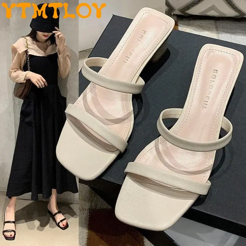 

Сандалии и тапочки Новинка Лето 2021 модные Универсальные красные сандалии с квадратным носком