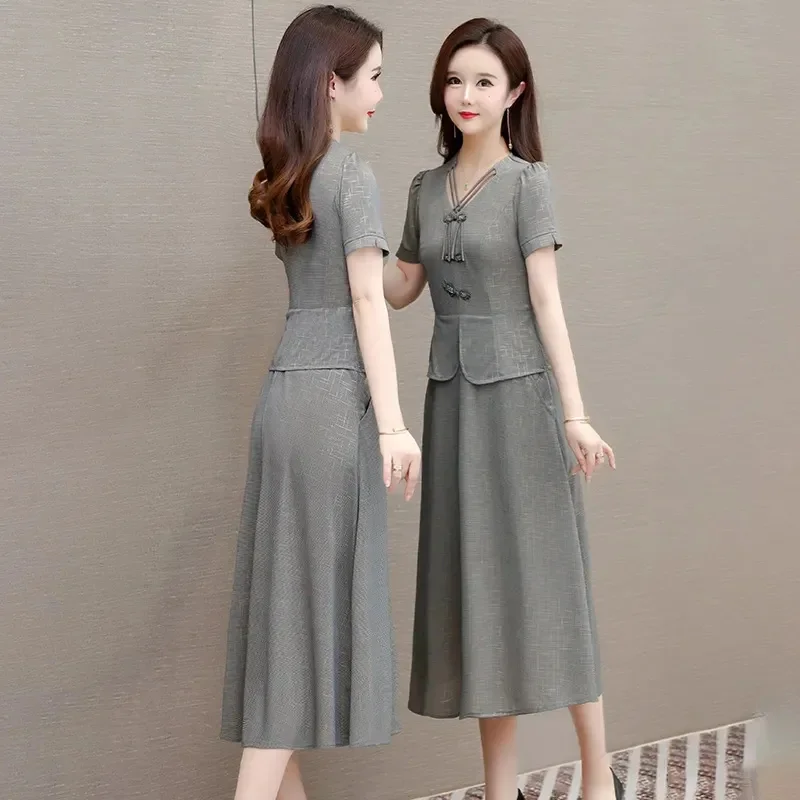 Женское шелковое платье в китайском стиле элегантное с V-образным вырезом