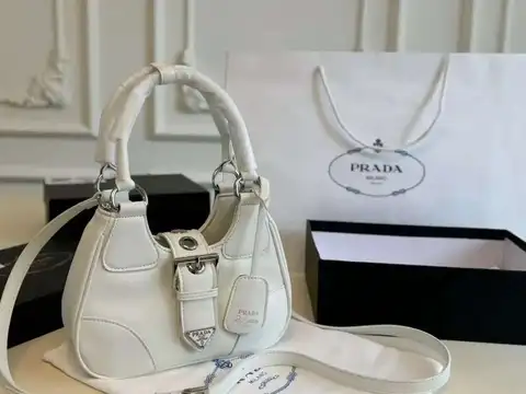 Копия Сумки В Стиле Prada 1: 1