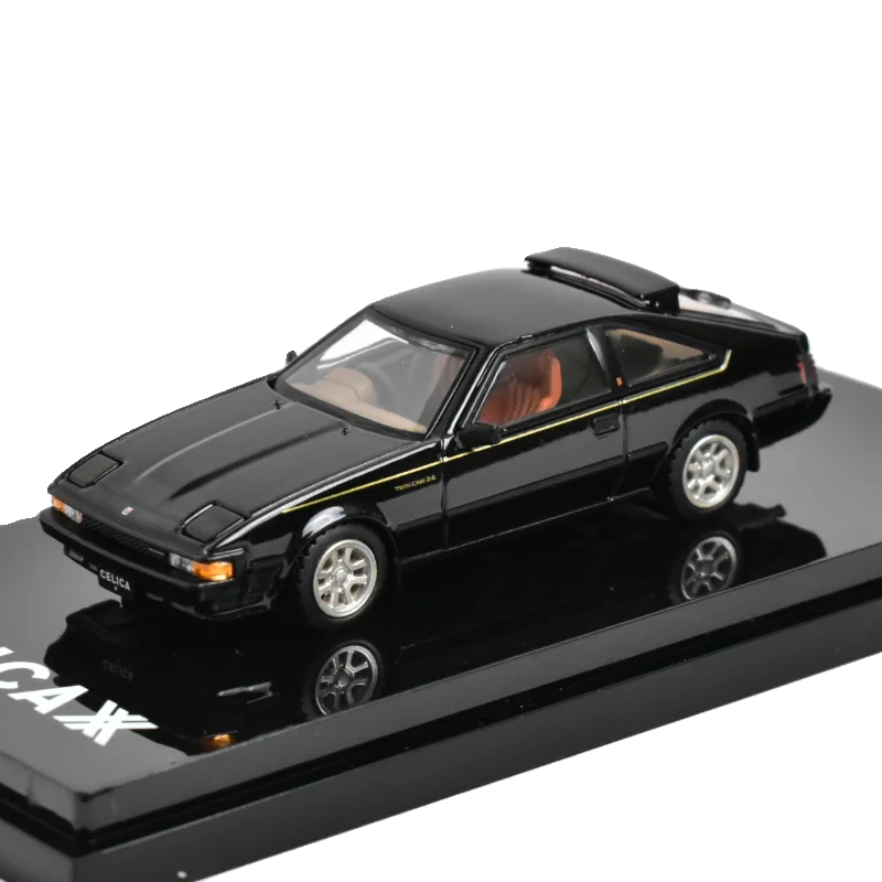 Фото Коллекционная модель автомобиля HJ Hobby Japan 1:64 Celica, литая под давлением, для демонстрации №2