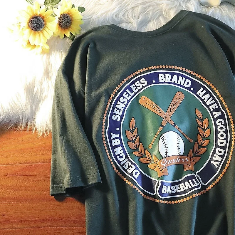 

2022 Dark Green Retro Baseball Badge T Shirts 100% Pure Cotton Comfort Summer Basic Men Women Hip Hop Streetwear Oversized Tops