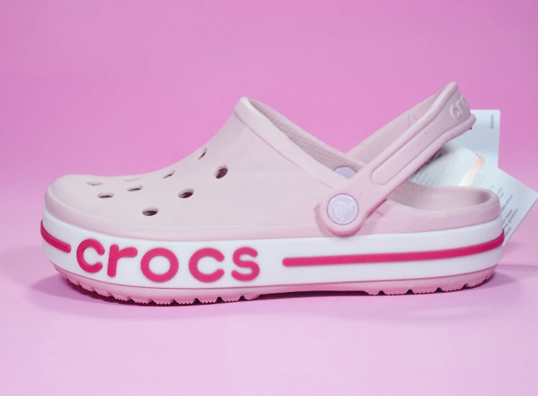 Шлепанцы Crocs водонепроницаемые повседневные сандалии для пляжа Нескользящие