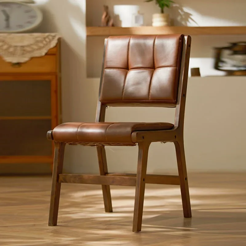 

Современные обеденные стулья из массива дерева в скандинавском стиле, простой бытовой стол орехового цвета со спинкой для гостиной, отеля, скамейка, табурет для отдыха
