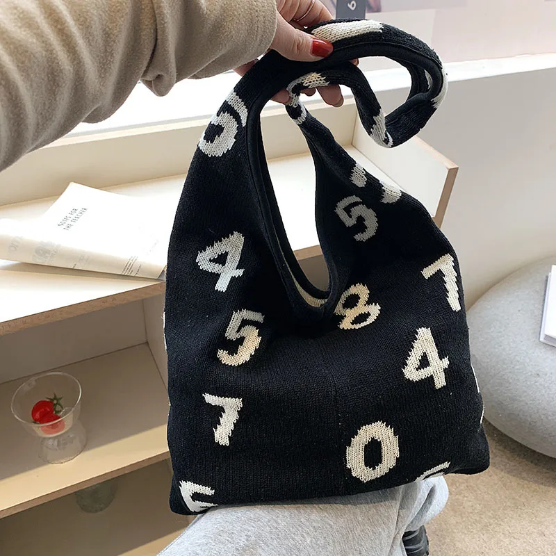 

Digital Knitted Contrast Totebag 2023 New Knitted Fashion Trend Women's Shoulder Bags Casual Versatile Large Capacity Handbag