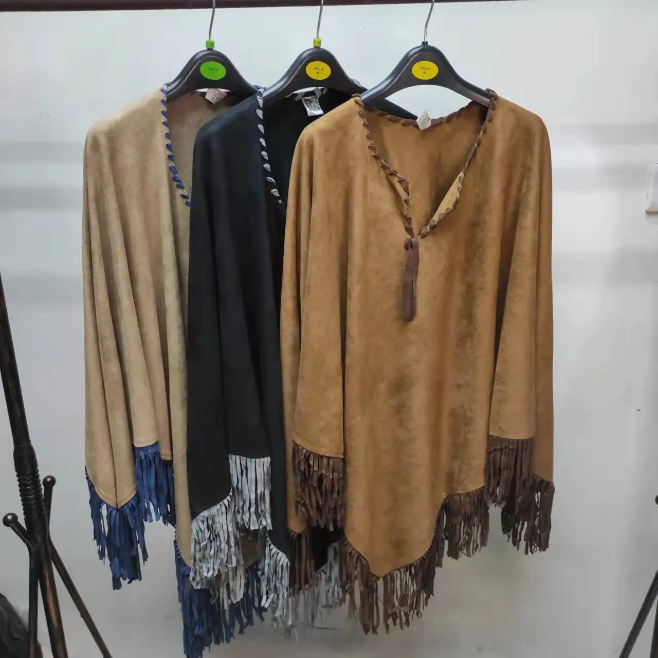 

Spring Chic Women's Suede Fabric Loose Fringe Pullover Top